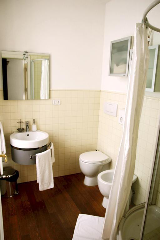 B&B La Luna Dal Borgo Jesi Eksteriør billede