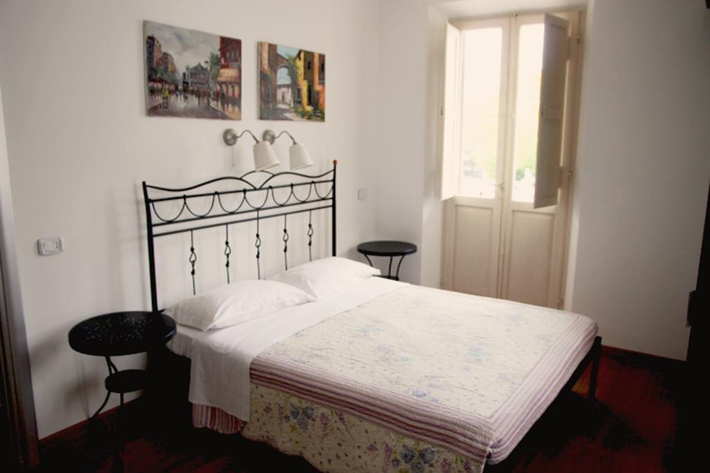 B&B La Luna Dal Borgo Jesi Eksteriør billede